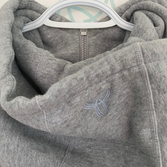 TNA grey zip up sweater - Picture 4 of 4